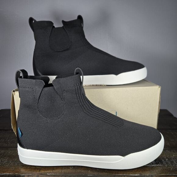 Vessi Weekend Chelsea Mens Size 11 Waterproof Shoes Sneakers Black White - Picture 1 of 12